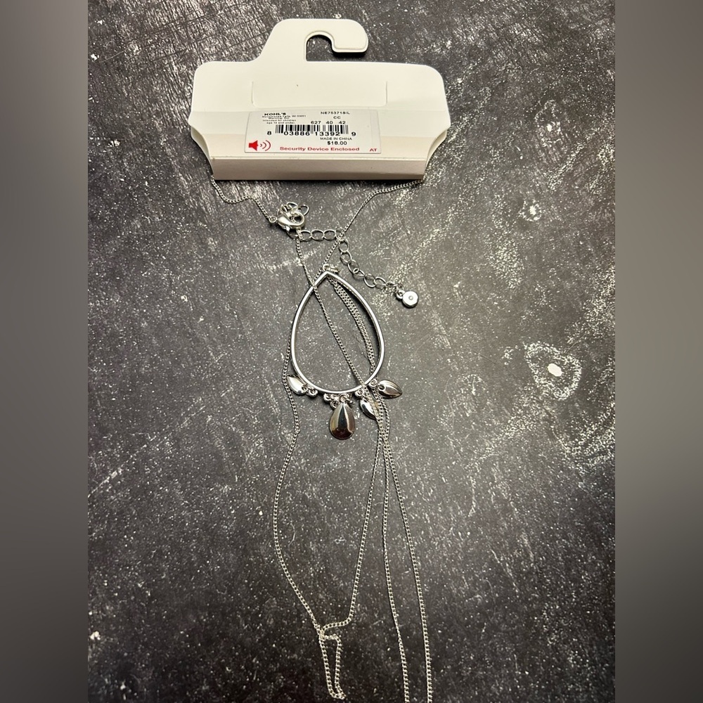 LC Lauren Conrad Silver Teardrop Necklace NWT - Picture 3 of 3